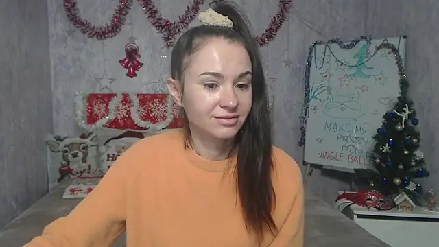 KaraCriegs online show from December 21, 2025, 6:48 pm