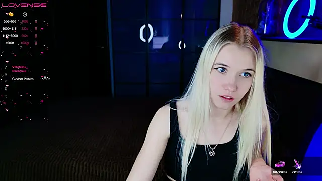 ShhhO O online show from December 27, 2024, 9:17 am