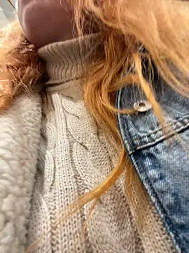 Snapshot of NadiraNoor chatting on December 12, 2024, 7:04 pm NadiraNoor online show from December 12, 2024, 7:04 pm