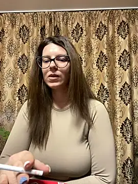 Snapshot of NadiraNoor chatting on February 27, 2025, 12:10 am NadiraNoor online show from February 27, 2025, 12:10 am