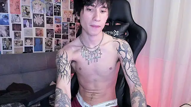 liamelf online show from March 5, 2025, 7:27 am