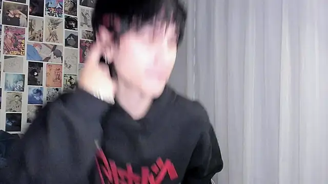 liamelf online show from September 19, 2025, 6:48 am