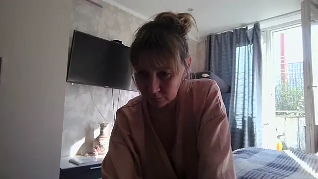 Snapshot of WindChristy chatting on May 3, 2026, 1:50 pm WindChristy online show from May 3, 2026, 1:50 pm