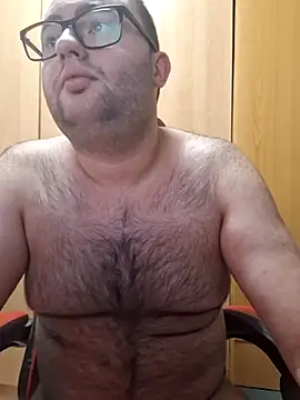 Javier bear online show from October 24, 2025, 1:40 pm