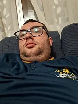 Javier bear online show from January 7, 2026, 9:50 pm