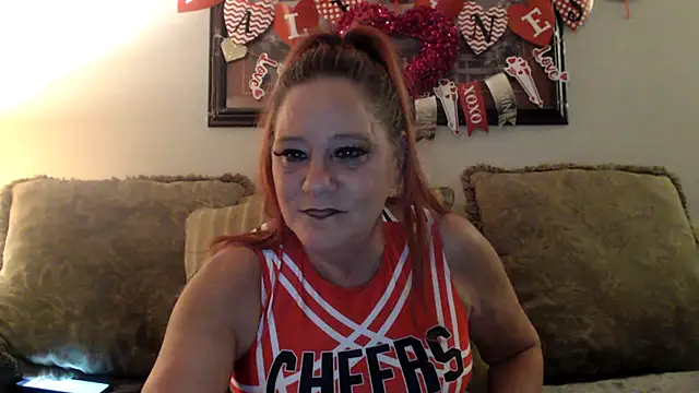 LexxiLeeds online show from February 10, 2025, 12:08 am