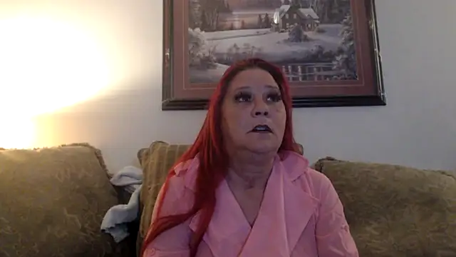 LexxiLeeds online show from October 8, 2025, 10:46 am