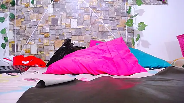 MaidenGame online show from October 31, 2025, 3:46 pm