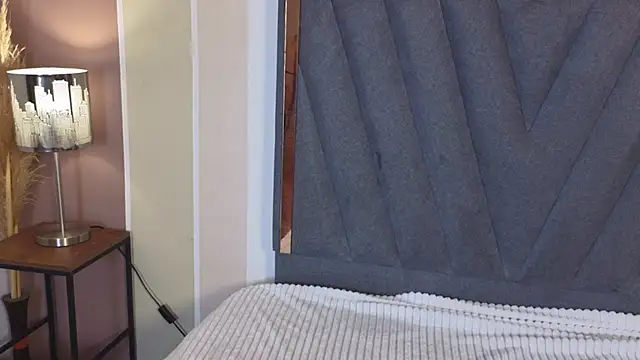 mailin18 online show from March 11, 2026, 10:27 pm