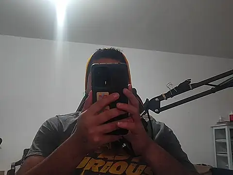 ElferXXX online show from October 28, 2025, 3:54 am