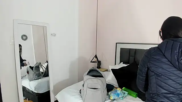 Snapshot of victoria_cooper3 chatting on November 27, 2025, 9:55 am victoria cooper3 online show from November 27, 2025, 9:55 am