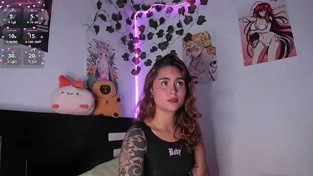 Violette-Ramirez01 online show from December 10, 2024, 10:05 pm