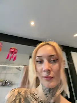 Stella-Kink online show from March 6, 2026, 1:07 pm