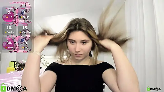 SweetMonicka online show from January 31, 2025, 3:33 pm