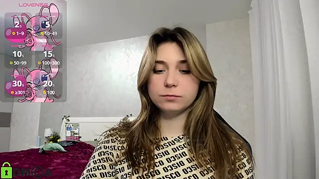 SweetMonicka online show from March 2, 2025, 5:14 pm