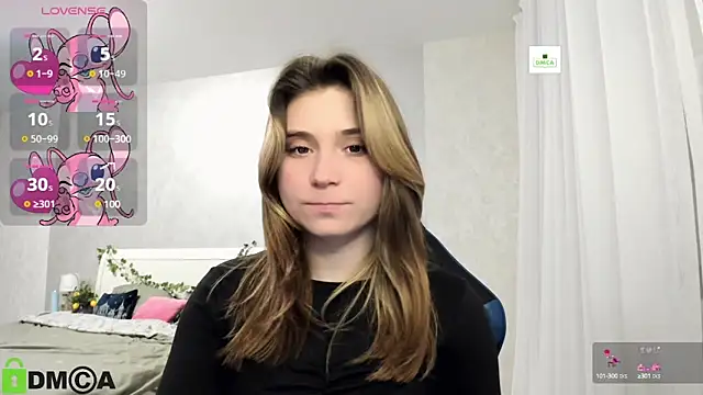 SweetMonicka online show from March 6, 2025, 6:37 pm