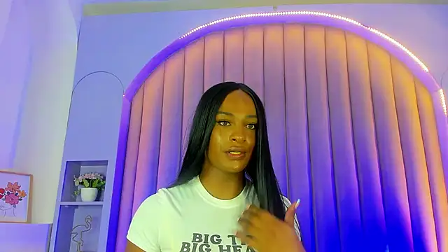 nahomi campbell online show from March 3, 2025, 7:28 pm