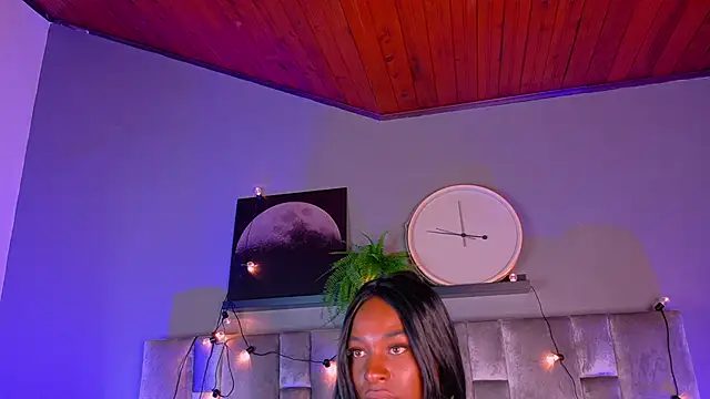 nahomi campbell online show from October 23, 2025, 7:34 pm