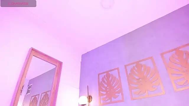 majo rosse  online show from March 3, 2026, 7:09 pm