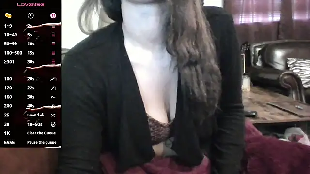DarcieRoselli online show from June 27, 2026, 9:53 pm