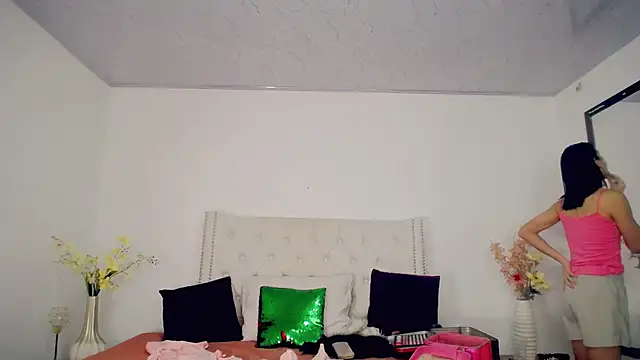 maria camilacms online show from February 1, 2025, 6:08 pm