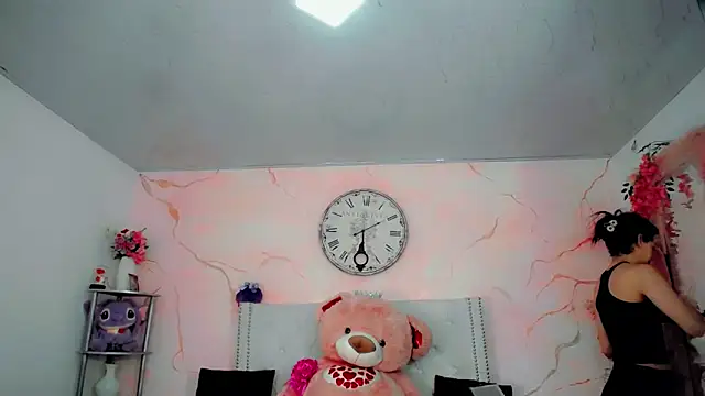 maria camilacms online show from March 25, 2026, 6:14 pm