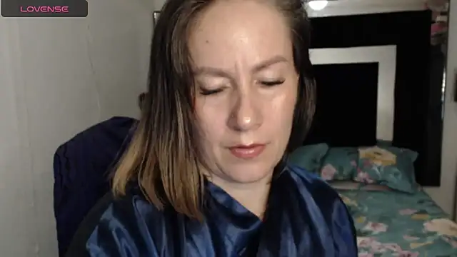 CATRINA-83 online show from May 16, 2026, 1:02 am