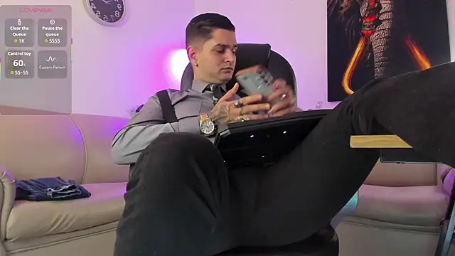 Nicolas Fellener online show from February 6, 2026, 3:55 am