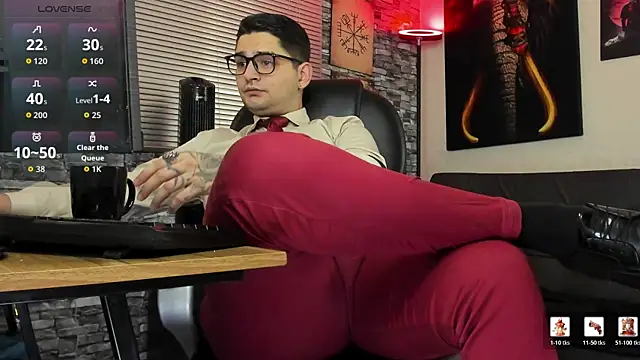 Snapshot of Nicolas_Fellener chatting on July 19, 2026, 2:15 am Nicolas Fellener online show from July 19, 2026, 2:15 am