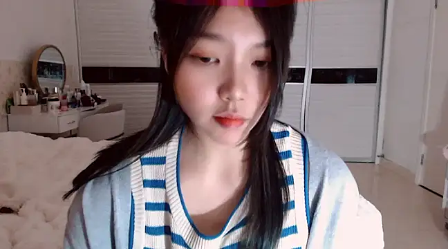 Snapshot of -Lucky_Girl chatting on January 16, 2025, 2:41 pm -Lucky Girl online show from January 16, 2025, 2:41 pm