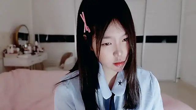 Snapshot of -Lucky_Girl chatting on February 22, 2025, 12:29 pm -Lucky Girl online show from February 22, 2025, 12:29 pm