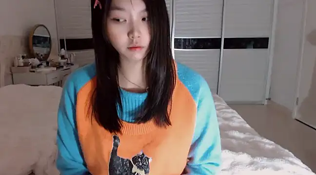 Snapshot of -Lucky_Girl chatting on March 1, 2025, 1:22 am -Lucky Girl online show from March 1, 2025, 1:22 am