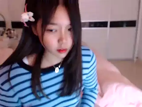 Snapshot of -Lucky_Girl chatting on March 15, 2025, 7:42 am -Lucky Girl online show from March 15, 2025, 7:42 am