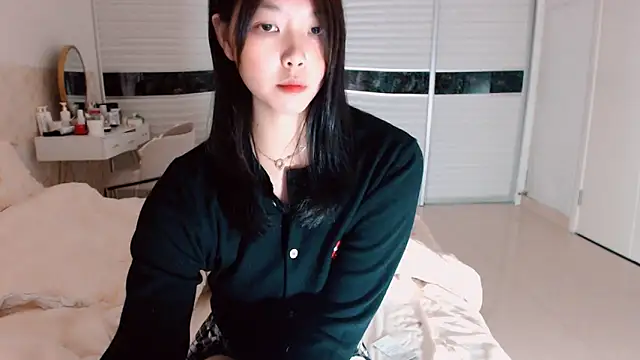 Snapshot of -Lucky_Girl chatting on September 18, 2025, 1:57 pm -Lucky Girl online show from September 18, 2025, 1:57 pm