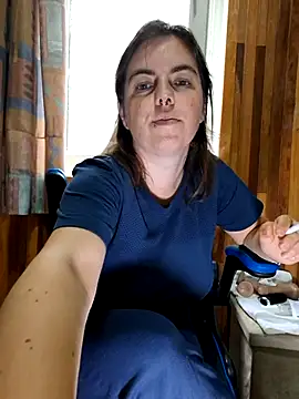 Jassiundich2 online show from July 8, 2026, 1:15 pm