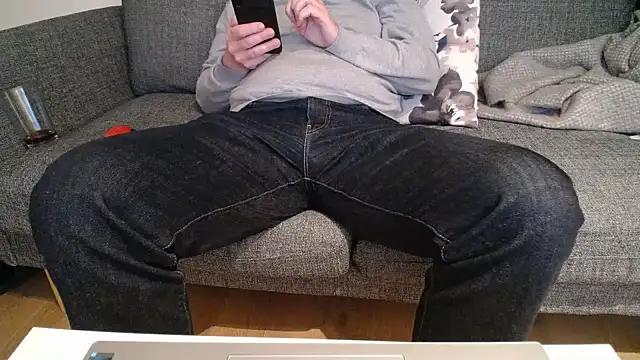 Just-For-You-All online show from January 9, 2025, 6:36 pm