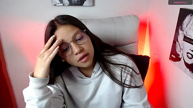 SamanthaRoldaan online show from January 28, 2025, 1:38 pm