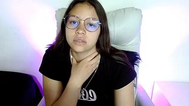 SamanthaRoldaan online show from February 21, 2025, 4:59 pm