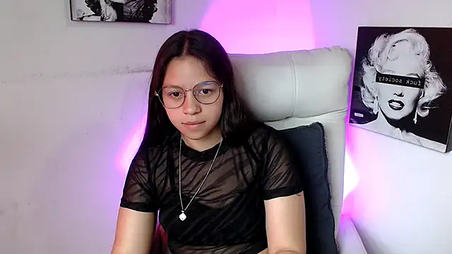 SamanthaRoldaan online show from March 15, 2025, 5:48 pm