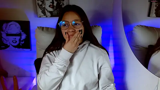 SamanthaRoldaan online show from September 10, 2025, 2:50 pm