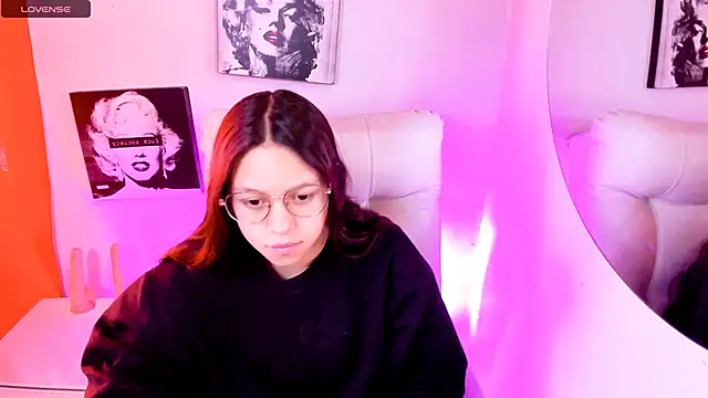 SamanthaRoldaan online show from March 20, 2026, 2:55 pm