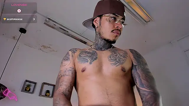 JordanSmiith  online show from February 22, 2025, 11:03 pm