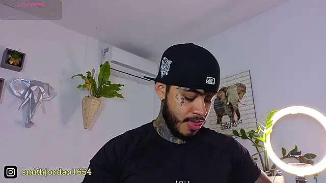 JordanSmiith  online show from September 22, 2025, 8:22 pm