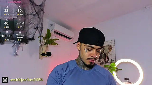 JordanSmiith  online show from November 4, 2025, 9:47 pm