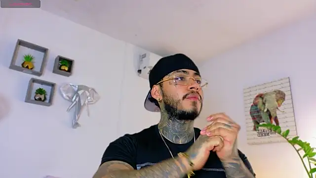 JordanSmiith  online show from March 2, 2026, 8:15 pm