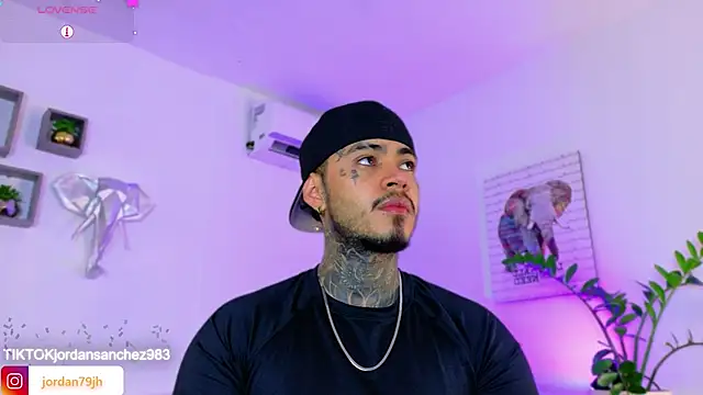 JordanSmiith  online show from March 19, 2026, 8:24 pm