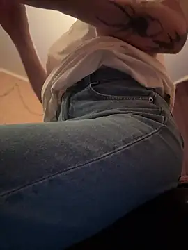 naughty lucifer online show from March 14, 2025, 4:40 pm