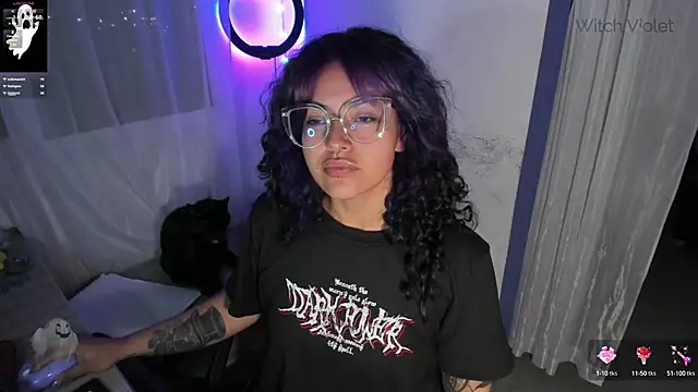 witchviolet online show from January 22, 2025, 11:43 pm