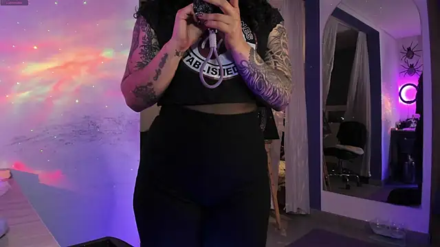 witchviolet online show from February 27, 2025, 11:37 pm