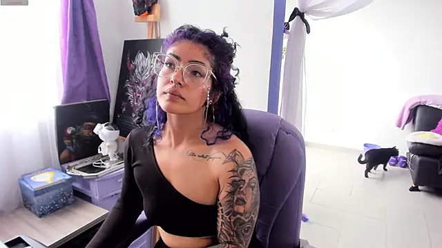 witchviolet online show from September 9, 2025, 8:08 pm